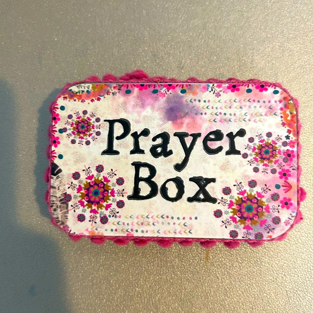 Natural Life Floral Pink Fringe Prayer Box